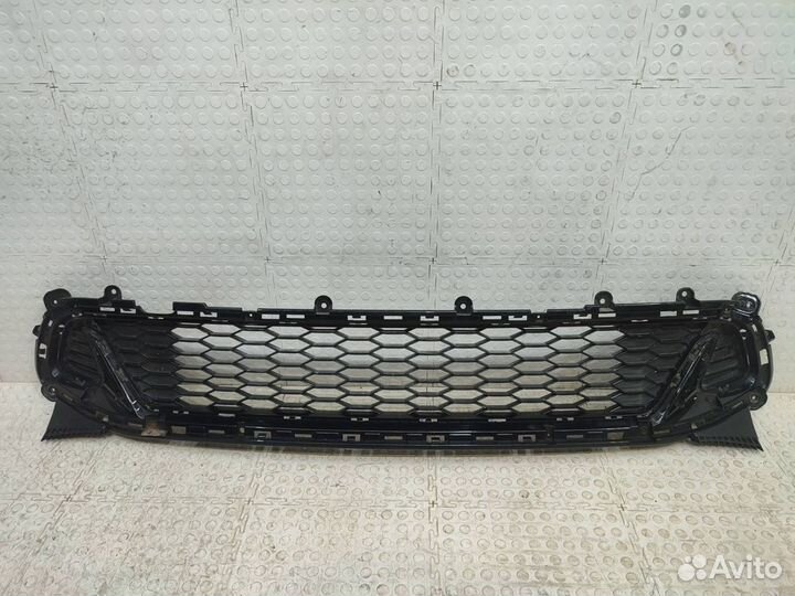 Решетка бампера передняя Kia Stinger CK 2017