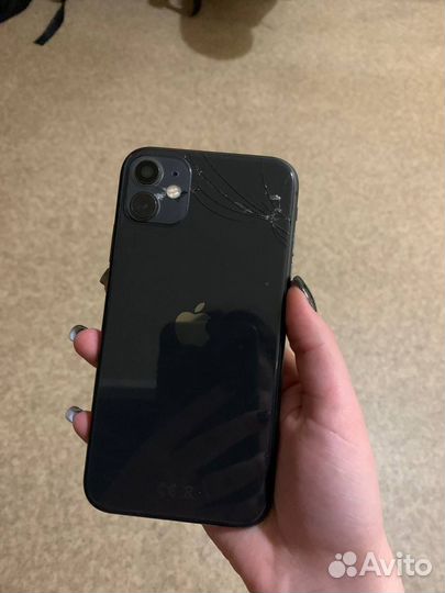 iPhone 11, 128 ГБ