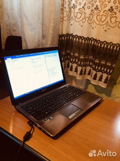 Asus K53S i5-2450M/2gb/Geforce 520mx 1gb