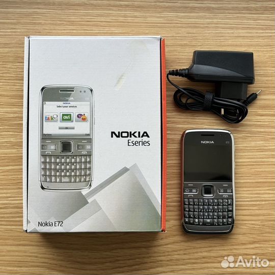 Nokia E72