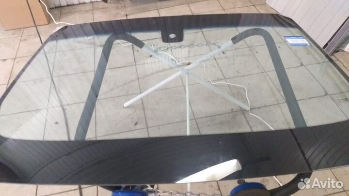 Лобовое стекло Бмв ф30 f30