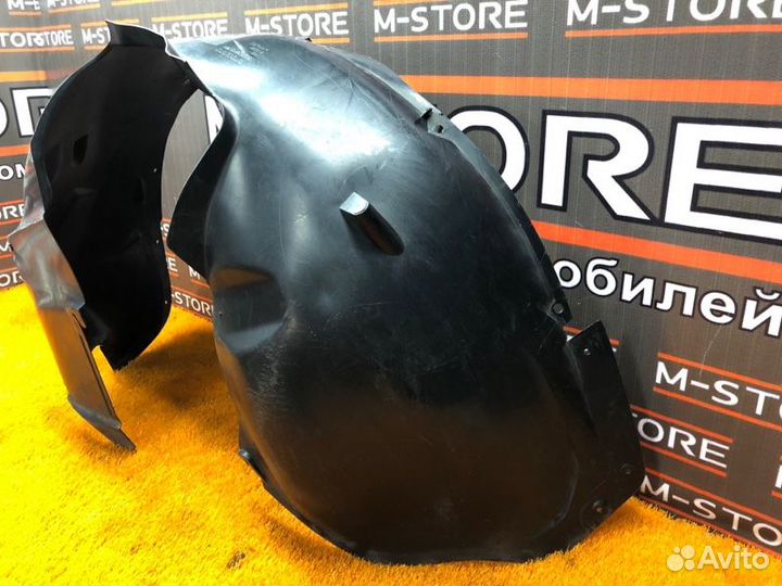 Подкрылок передний правый Volvo Xc90 C95 B6324S5