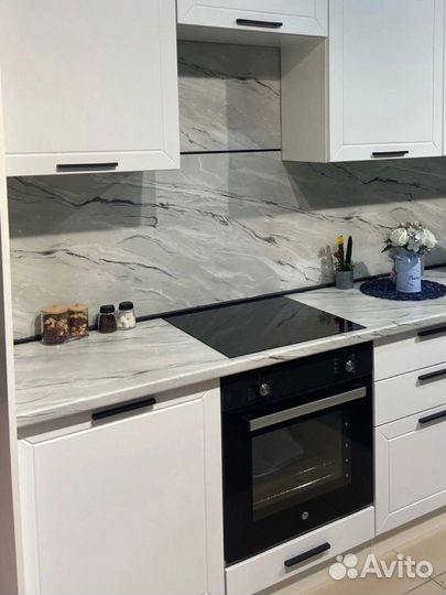 Белая кухня матовая