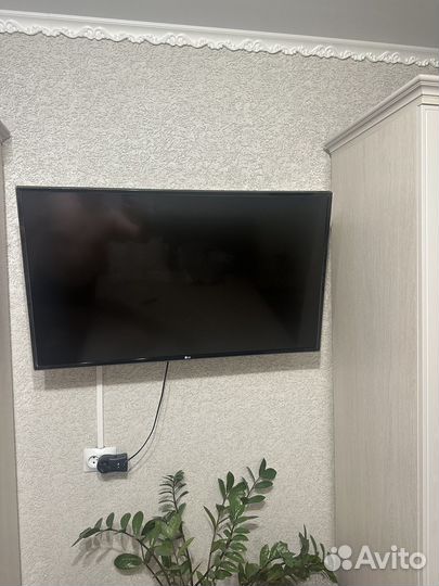 Телевизор SMART tv lg 43