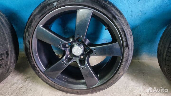 R18 Falken Azenis FK-510 255/40, PCD 5x114.3 DIA 73