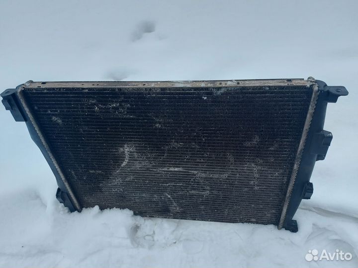 Радиатор двс Nissan Qashqai J10