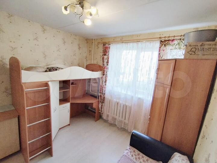 Комната 14,5 м² в 2-к., 1/9 эт.