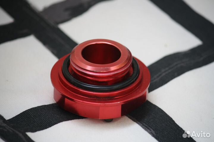 Крышка маслозаливной горловины simota