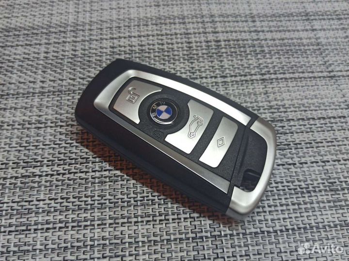 Ключ бмв ф10 серебристый