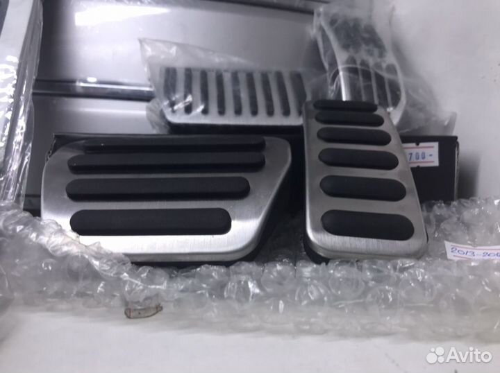 Накладки на педали Range Rover