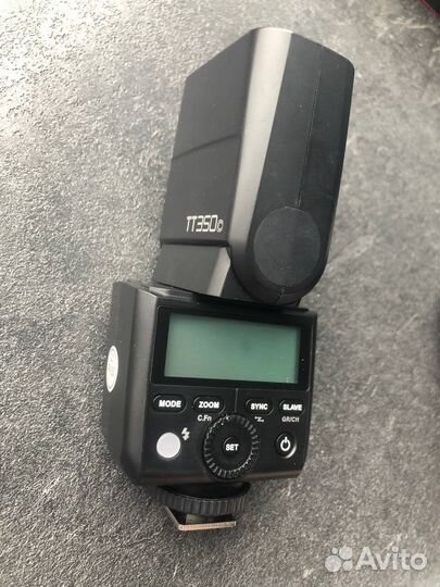 Вспышка Godox TT350