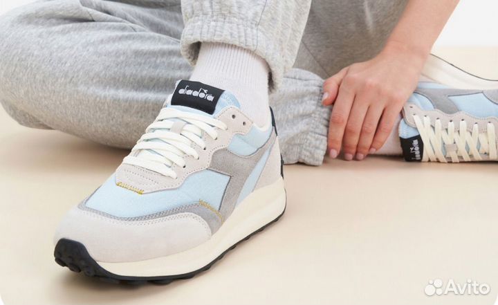 Кроссовки женские Diadora Race Suede Sw