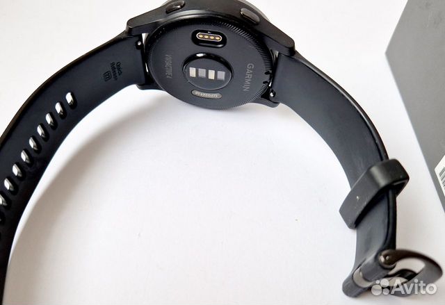 Смарт часы Garmin Vivoactive 4 черные