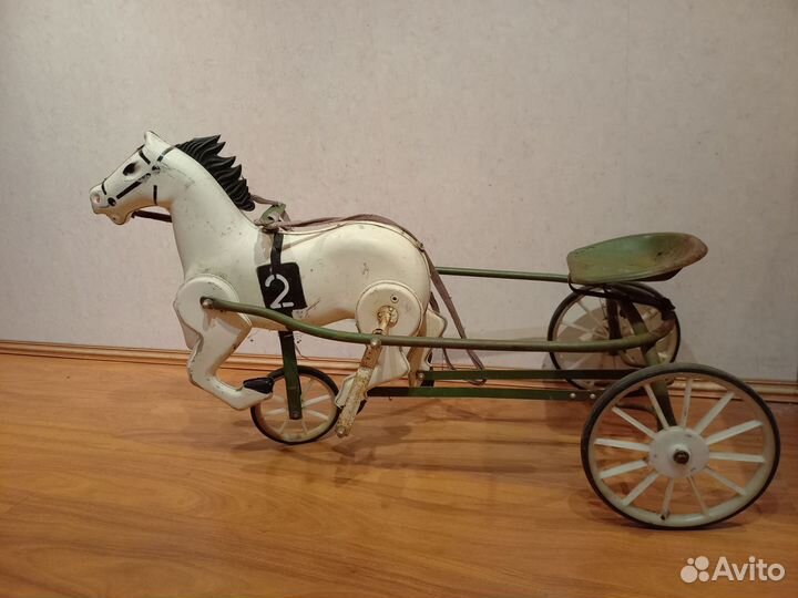 Педальный конь СССР