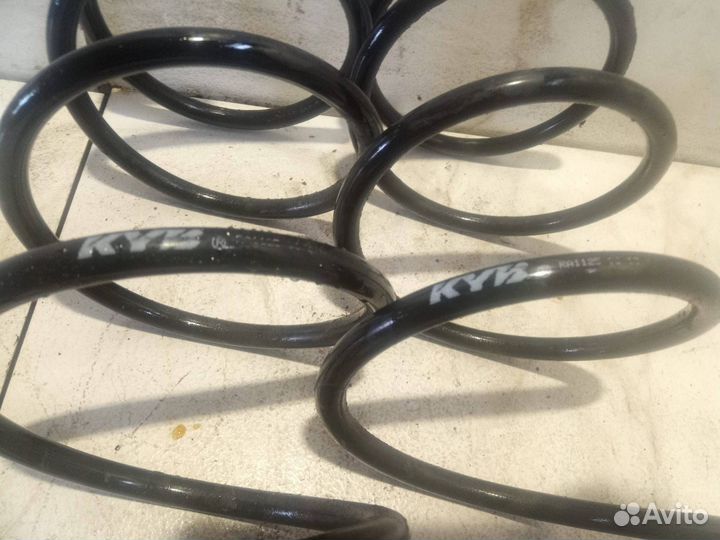 Пружины передние (комплект) Peugeot 206 2000 KYB