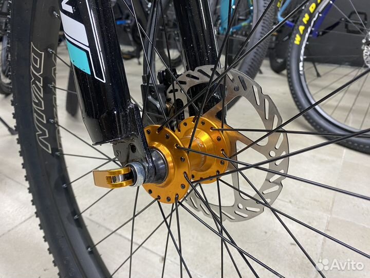 Новый алюминиевый велосипед кассетах9/гидр. Тормоз