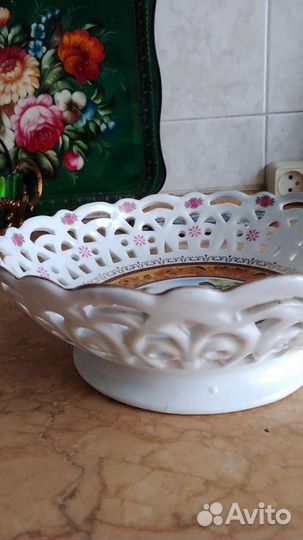 Фруктовница фарфоровая