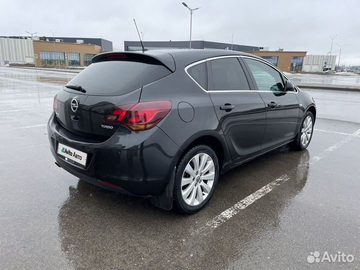 Opel Astra 1.4 МТ, 2011, 148 000 км