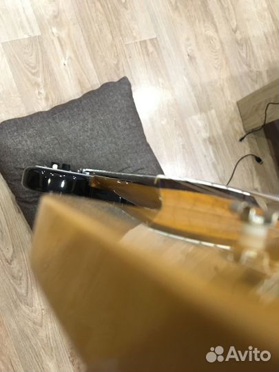 Электро гитара fender yaguar