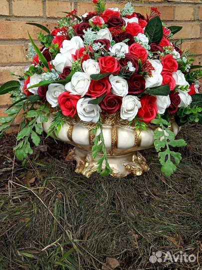 Букеты из 155-350 роз