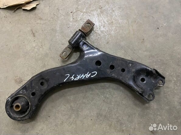 Рычаг передний с шаровой Тойота камри 70