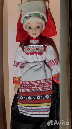 Кукла в костюме Курской губернии