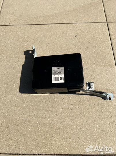 Блок управления центральным замком Hyundai Elantra