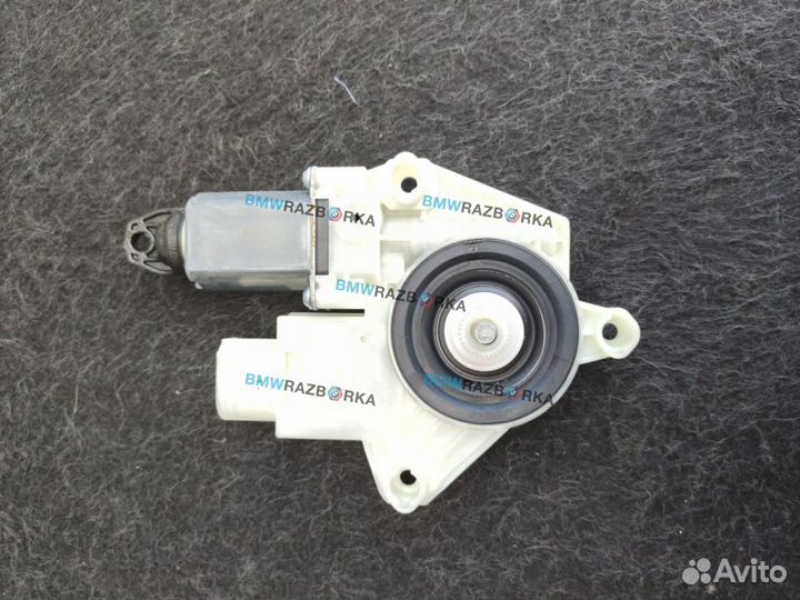 Моторчик стеклоподъемника задний правый BMW 5