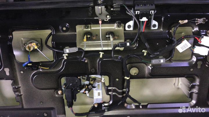 Замок в сборе задней крышки багажника Киа Спортаж