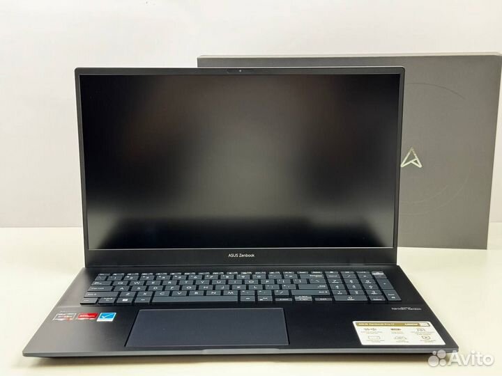 Новый asus Zenbook 17 Pro R7 6800H/17.3