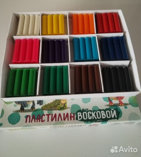 Пластилин восковой 12 цветов. новый