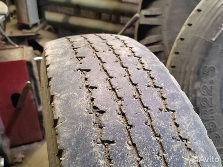 Toyo Delvex 934 215/85 R16C 120L