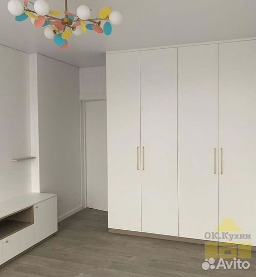 Шкаф в детскую