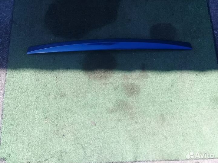 Молдинг крышки багажника Hyundai Solaris