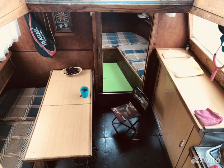 Алюминиевый водоизмещающий катер