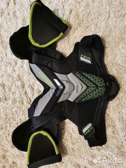 Нагрудник хоккейный bauer supreme one 6 детский