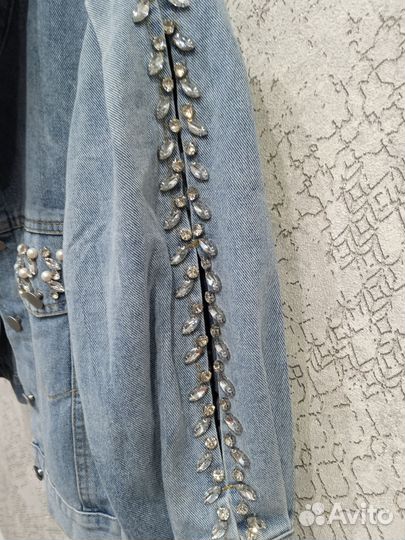 Джинсовая куртка