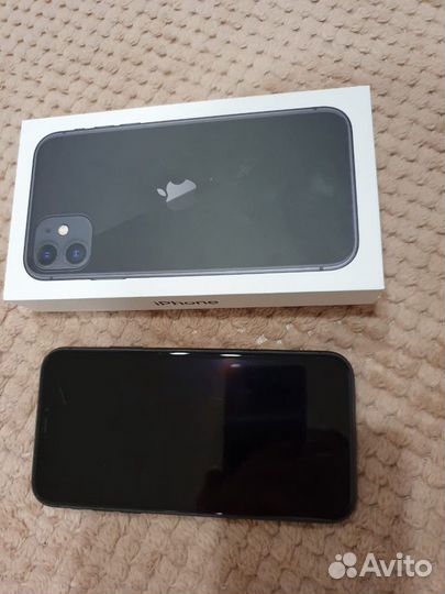 Телефон iPhone11 64Gb