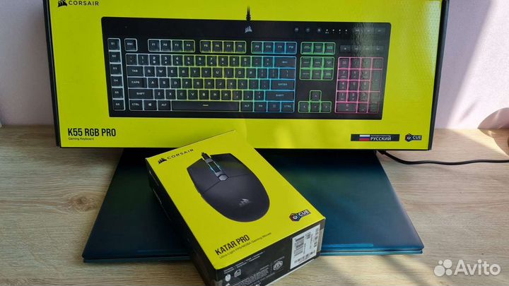 Набор клавиатура Corsair + мышь Corsair