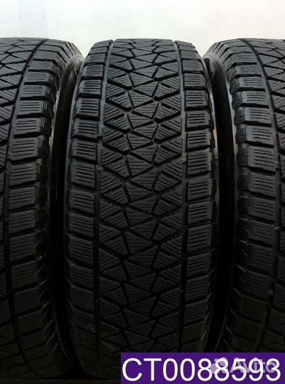 Bridgestone Blizzak DM-V2 225/65 R17 96T