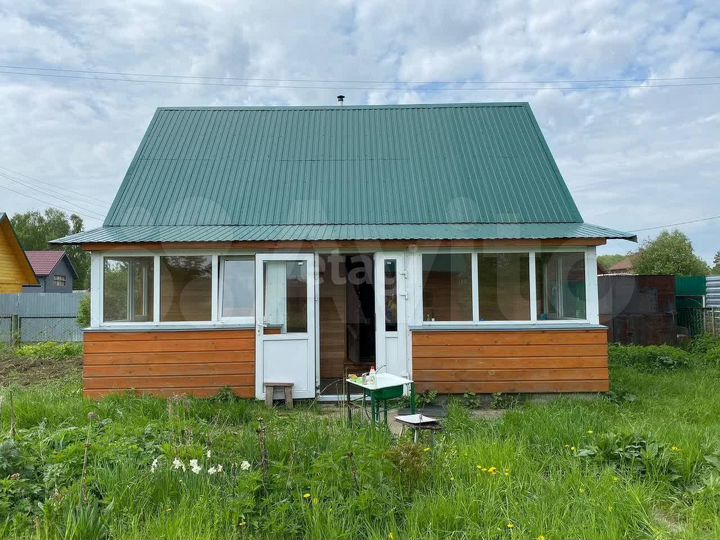 Дача 32 м² на участке 5 сот.