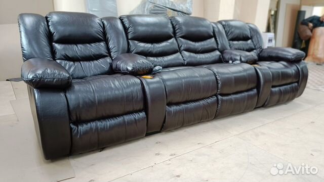 Роскошный 4х местный диван с реклайнерами