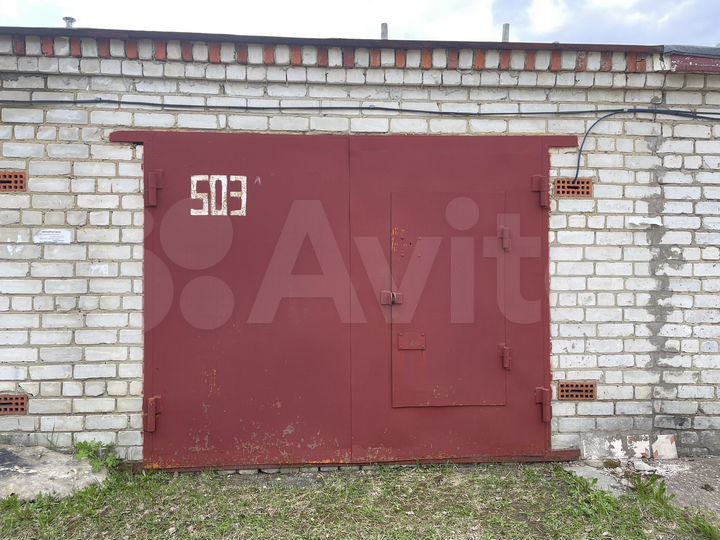 Гараж, > 30 м²