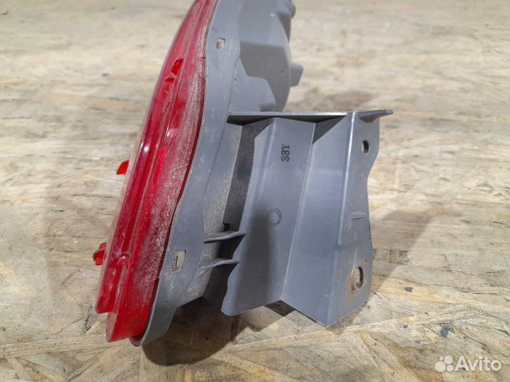 Фонарь противотуманный левый Toyota Rav 4 13-15