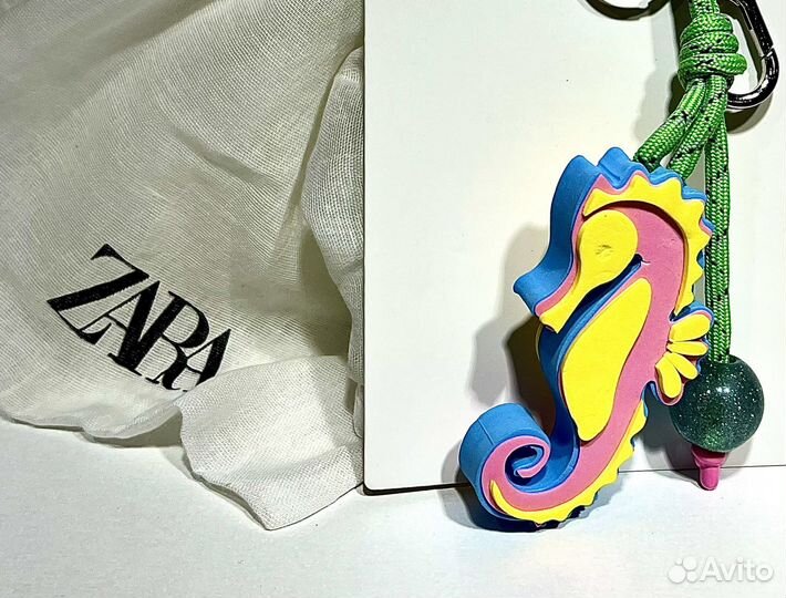 Zara Аксессуар Подвес Брелок