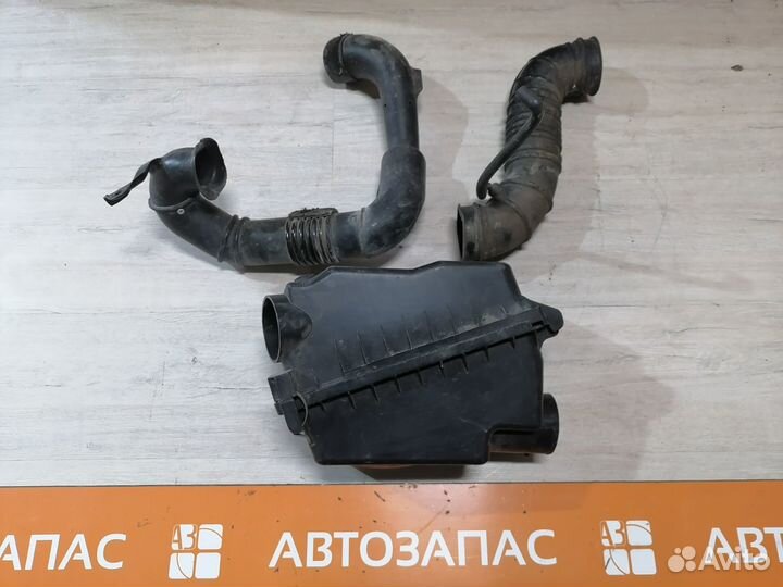 Корпус воздушного фильтра патрубок BYD F3 Бид Ф3