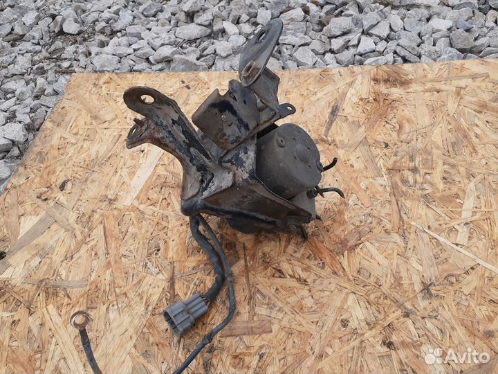 Nissan cube z10 блок ABS