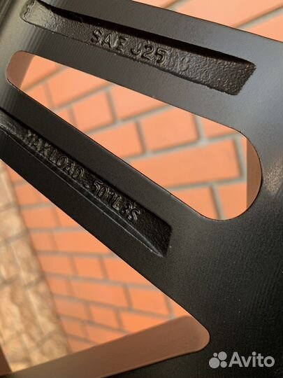 Диски R18 6x139.7 Off-road