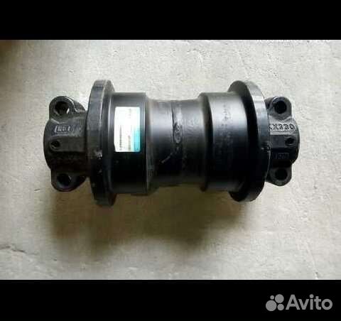 Каток опорный Хитачи 330