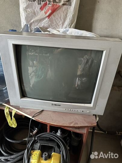 Телевизор